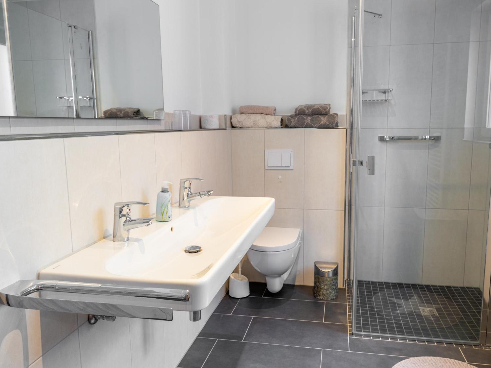 Duggis Feriendomizil Apartment Wolgast Bagian luar foto