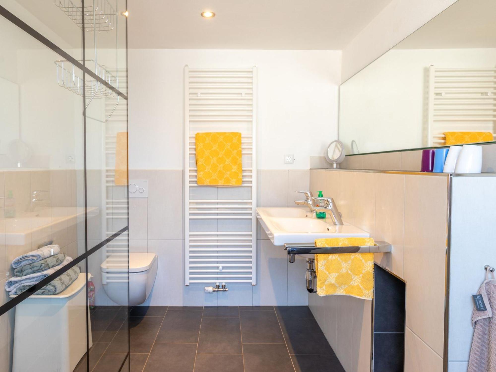 Duggis Feriendomizil Apartment Wolgast Bagian luar foto